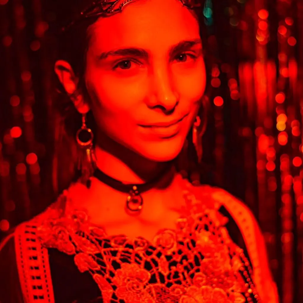 Save the date: June 16
Find us at @fourplayberlin
We're bringing something new... ✨✨✨
Photo by @shirzilber.art
#dreamlings #dreamworld #interactiveperformance